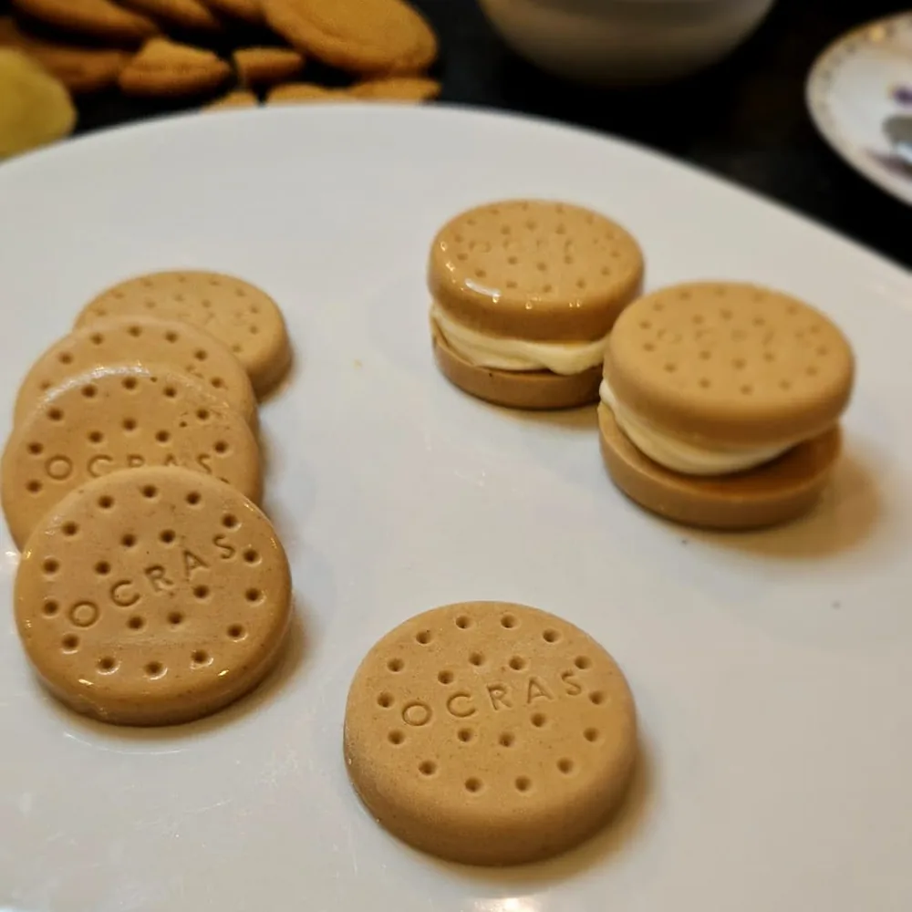 Ocras Ginger Biscuit, texture modified for IDDSI Level 4 to 6